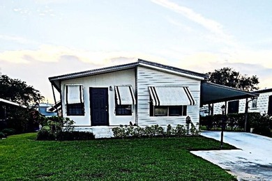 Beach Home For Sale in Hobe Sound, Florida
