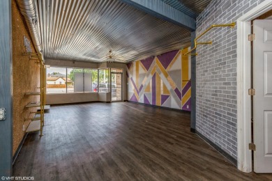 Beach Apartment For Sale in Michigan City, Indiana