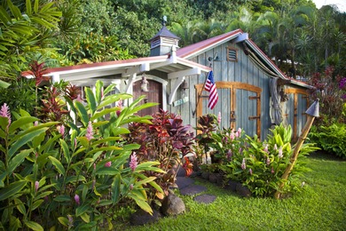 Beach Home For Sale in Kilauea, Hawaii