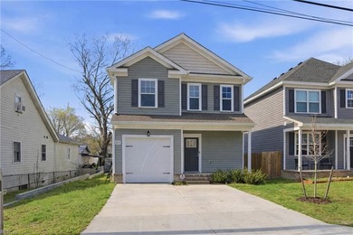 Beach Home For Sale in Chesapeake, Virginia