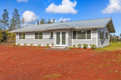 Beach Home For Sale in Mountain View, Hawaii