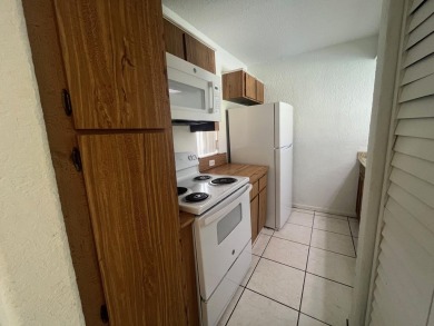 Beach Condo For Sale in Coral Springs, Florida