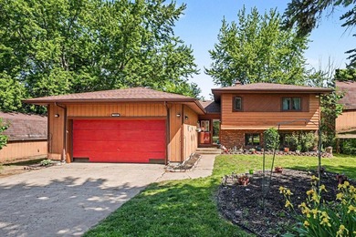 Beach Home For Sale in South Haven, Michigan