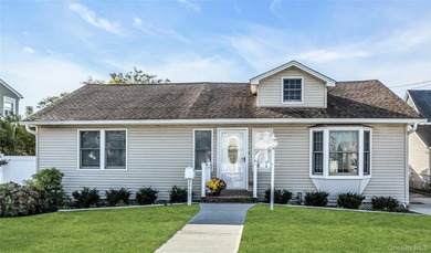 Beach Home For Sale in Bellmore, New York