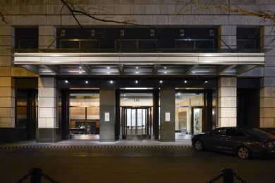 Beach Home For Sale in Chicago, Illinois
