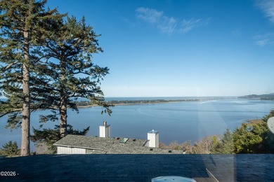 Beach Condo Active Under Contract in Lincoln City, Oregon