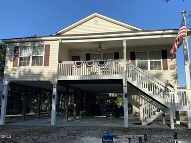 Beach Home For Sale in Oak Island, North Carolina