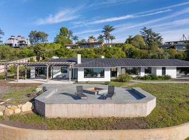 Beach Home For Sale in Santa Barbara, California