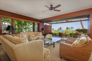Beach Condo Active Under Contract in Kailua Kona, Hawaii