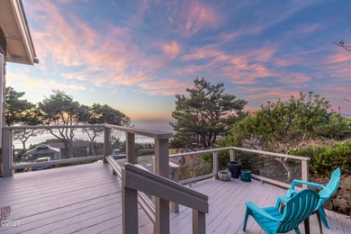 Beach Home For Sale in Newport, Oregon