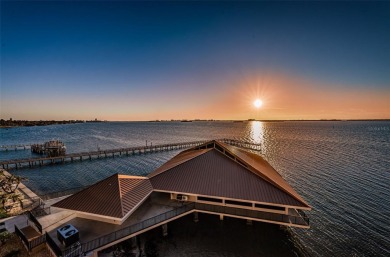 Beach Condo For Sale in Dunedin, Florida
