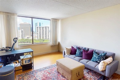 Beach Condo For Sale in Honolulu, Hawaii