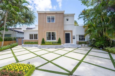 Beach Home For Sale in Miami Beach, Florida