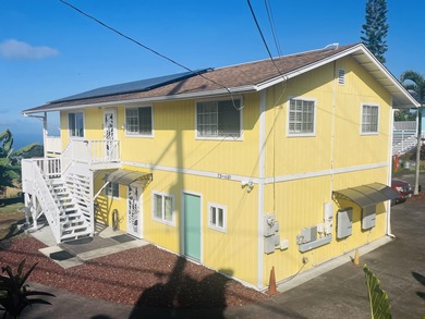 Beach Home For Sale in Kailua Kona, Hawaii