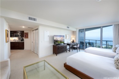 Beach Condo For Sale in Honolulu, Hawaii