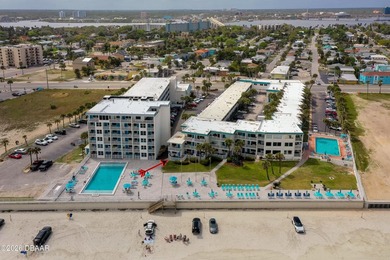Beach Condo For Sale in Daytona Beach, Florida