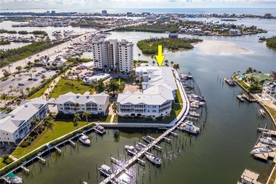 Beach Condo For Sale in Fort Myers Beach, Florida