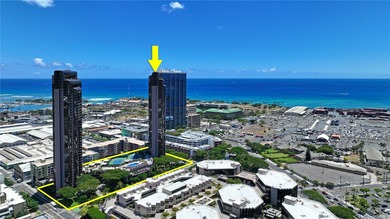 Beach Condo Active Under Contract in Honolulu, Hawaii