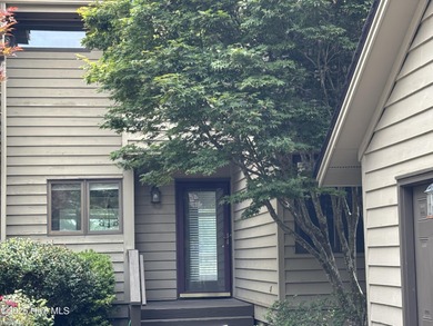 Beach Townhome/Townhouse For Sale in Hampstead, North Carolina