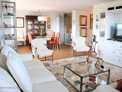 Beach Condo For Sale in Red Bank, New Jersey