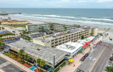 Beach Condo For Sale in Daytona Beach, Florida