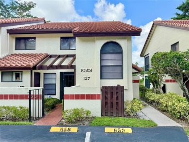 Beach Condo For Sale in Boynton Beach, Florida