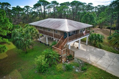Beach Home For Sale in St. George Island, Florida
