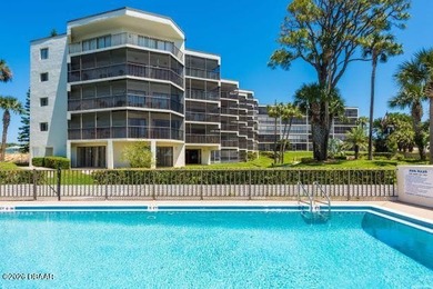 Beach Condo For Sale in Daytona Beach, Florida