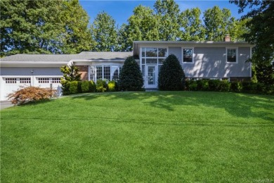 Beach Home For Sale in New Rochelle, New York