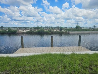 Beach Lot For Sale in Cape Coral, Florida