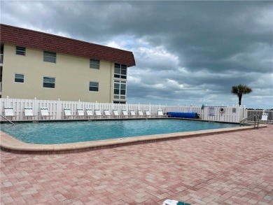 Beach Condo For Sale in Vero Beach, Florida