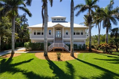 Beach Home For Sale in Fort Myers, Florida