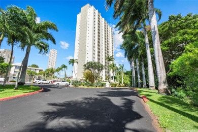 Beach Condo For Sale in Aiea, Hawaii