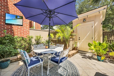 Beach Home For Sale in Mount Pleasant, South Carolina