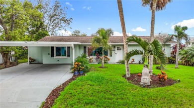 Beach Home For Sale in Hudson, Florida