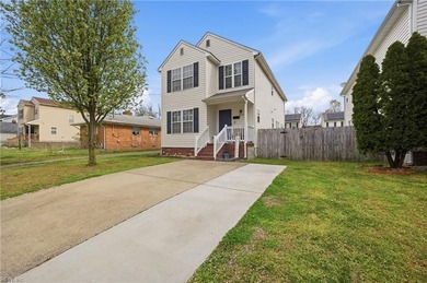 Beach Home For Sale in Hampton, Virginia