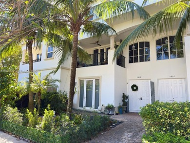 Beach Townhome/Townhouse For Sale in Fort Lauderdale, Florida