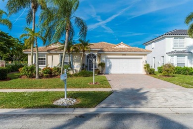 Beach Home For Sale in Boca Raton, Florida