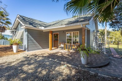 Beach Home For Sale in Apalachicola, Florida