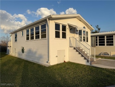 Beach Home For Sale in Fort Myers, Florida