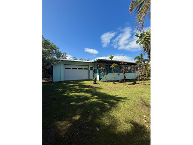 Beach Home For Sale in Keaau, Hawaii