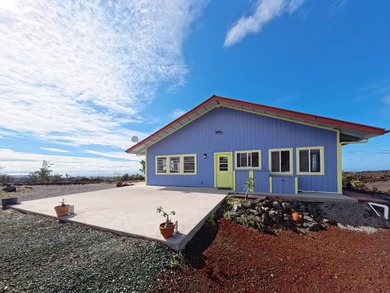 Beach Home For Sale in Ocean View, Hawaii