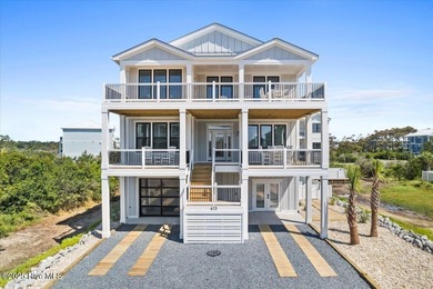Beach Home For Sale in Ocean Isle Beach, North Carolina