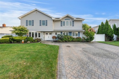 Beach Home For Sale in West Islip, New York
