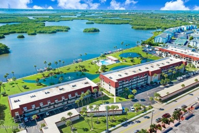 Beach Condo For Sale in Cocoa Beach, Florida