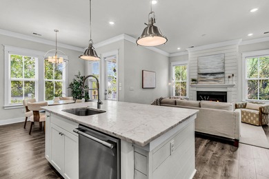 Beach Home For Sale in Mount Pleasant, South Carolina