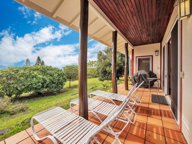 Home For Sale in Naalehu image photo picture
