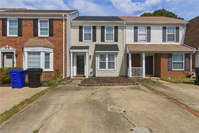 Beach Townhome/Townhouse For Sale in Virginia Beach, Virginia