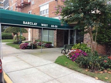 Beach Home Sale Pending in Howard Beach, New York