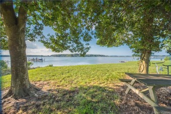 Beach Lot Sale Pending in Wicomico Church, Virginia